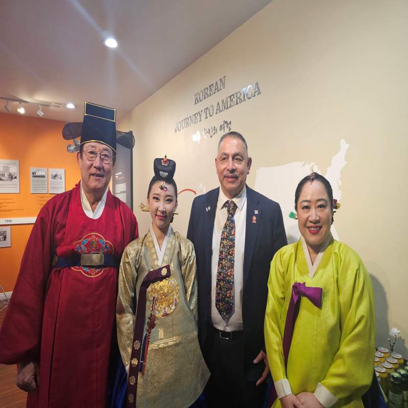 CABE(California Association for Bilingual Education)와 함께 이중언어교육 세미나 개최